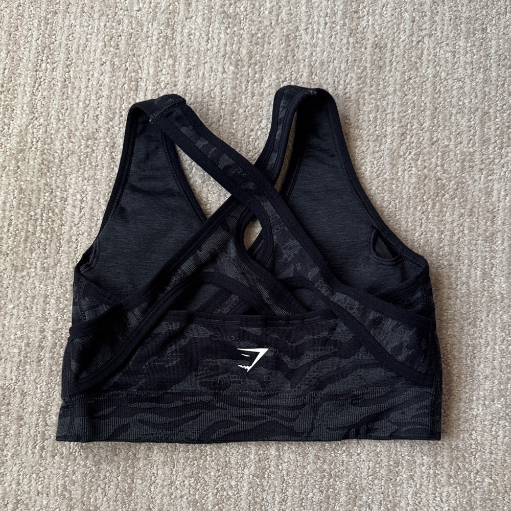 Gymshark Women’s Size S Adapt Animal Seamless Sports Bra Cross Back Performance - Picture 5 of 8